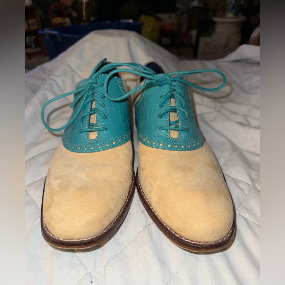 Cole Haan Tan Suede Green Croc Embossed Laced-Up Oxford